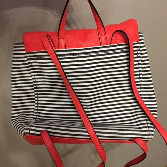 SOLD Kate Spade ♠️ Backpack B&W Canvas - Picture 5 of 6